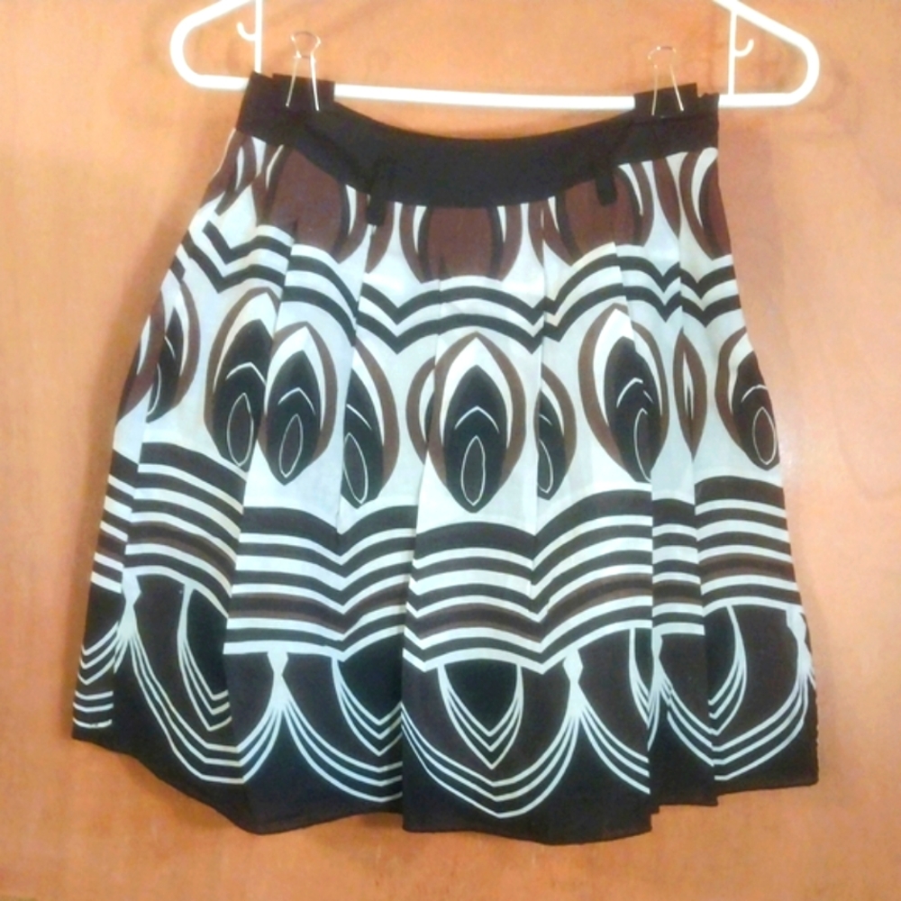 Multicolored tribal print pleated mini skirt